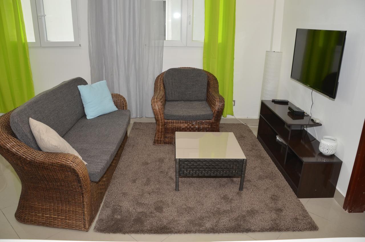 Le Buffle Noir Appart D'Hotes Douala Buitenkant foto